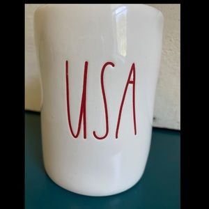 Rae Dunn USA Candle